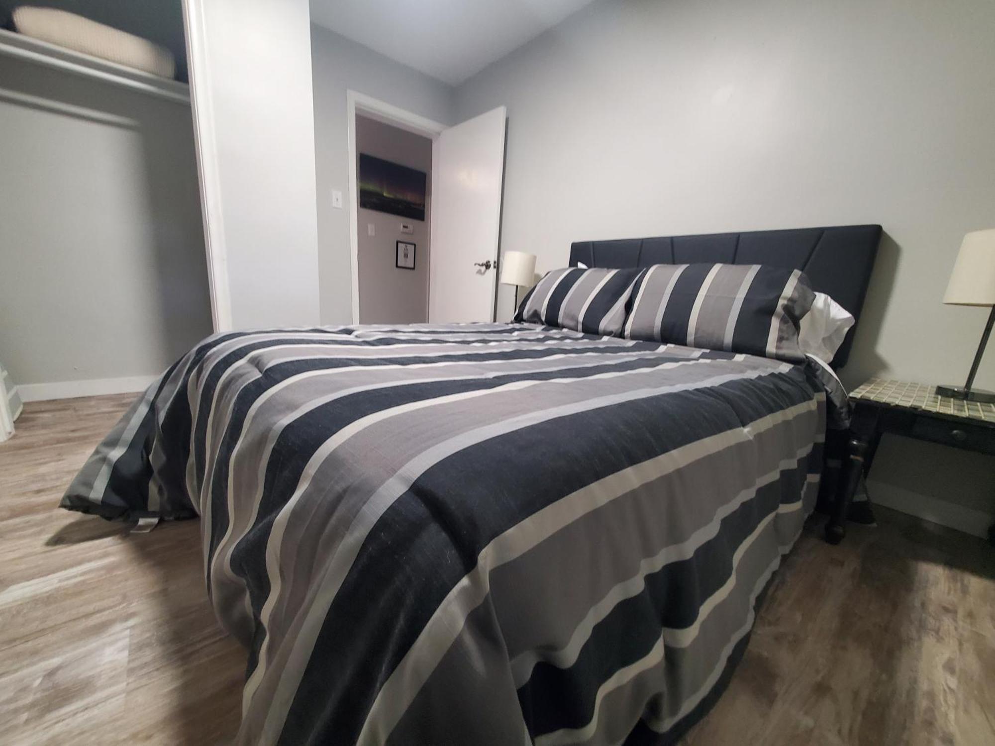 Modern Private 1Br Apt. W/Free Prkg + Fast Wi-Fi 苏圣玛丽 外观 照片